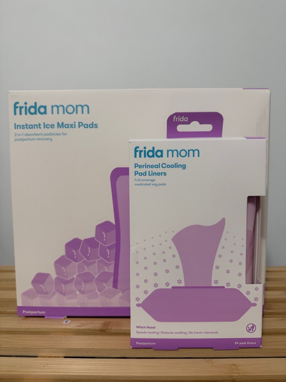 Frida Mom Perineal Cooling Pad Liners & Instant Ice Maxi Pads - Purple/White